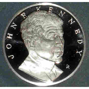 LARGE SIZE JOHN FITZGERALD KENNEDY PROOF SILVER MEDAL with QUOTE & SIGNATURE